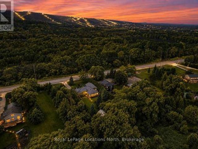 House for sale in Collingwood, Central Ontario