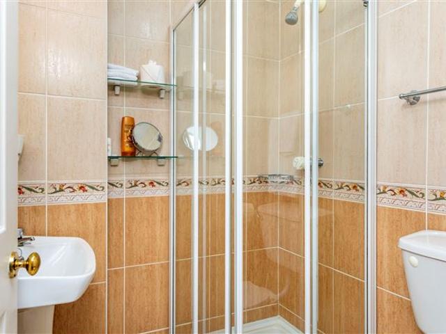 Terraced House for sale