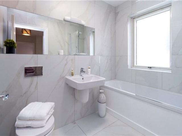 Detached House for sale in Bluebell, North Tipperary