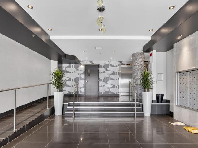 Apartment for rent in Dorval, Montréal (région administrative)