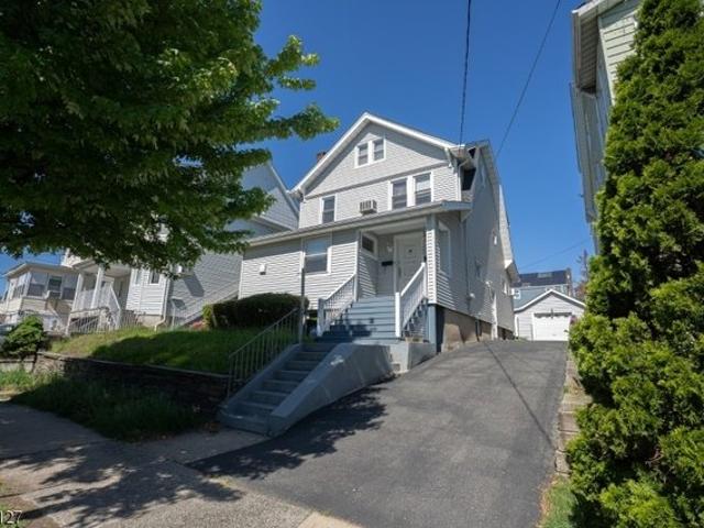 House for sale in Hudson, New Jersey