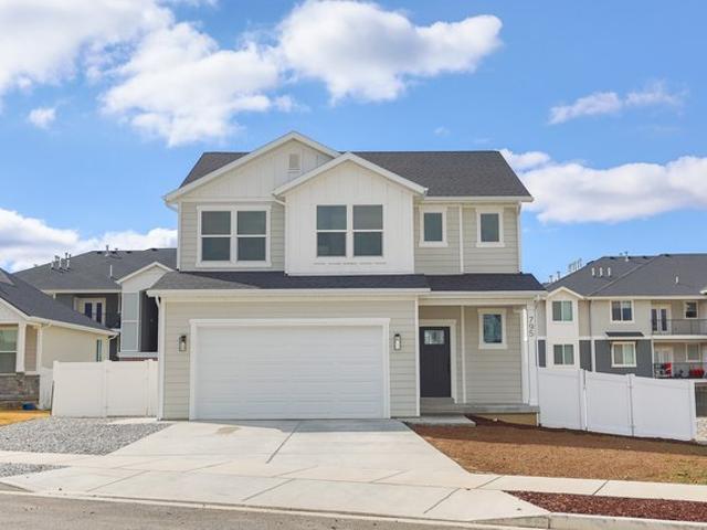 House for sale in Tooele, Utah