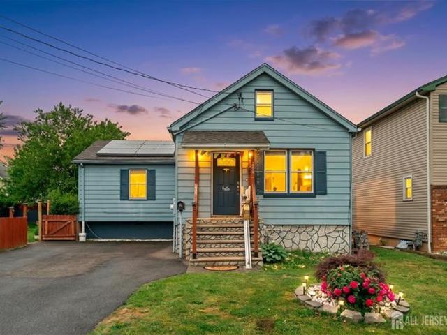 House for sale in Perth Amboy, New Jersey