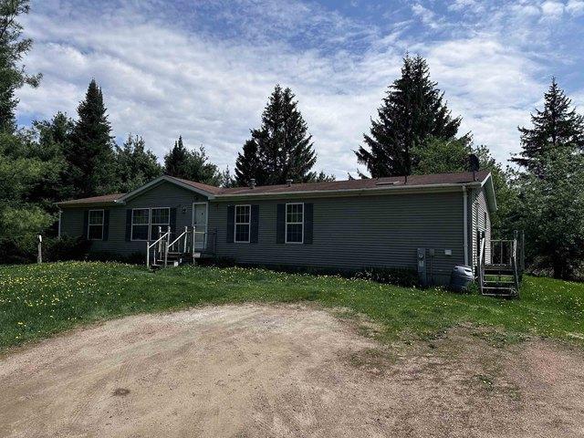 House for sale in Eland, Wisconsin