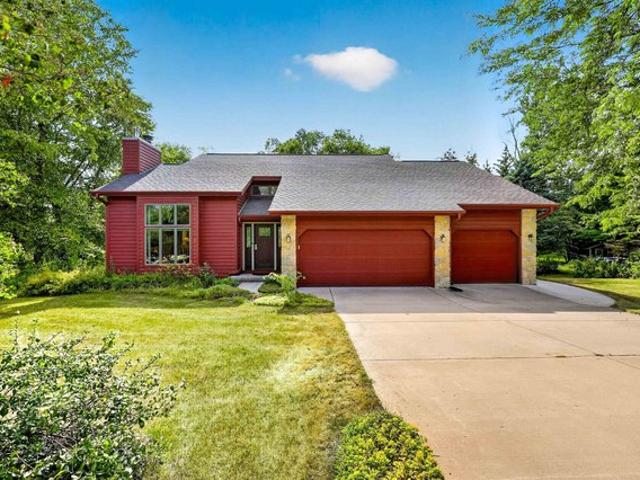 House for sale in Cross Plains, Wisconsin