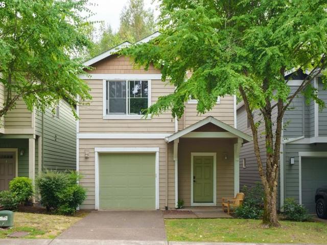 Townhouse for sale in Oregonia