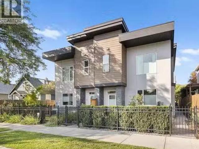 Condo for sale in Winfield, British Columbia