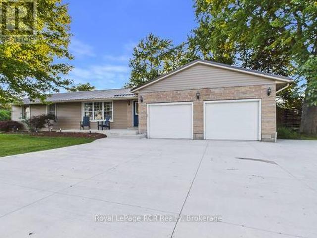 House for sale in Huron-kinloss, Ontario