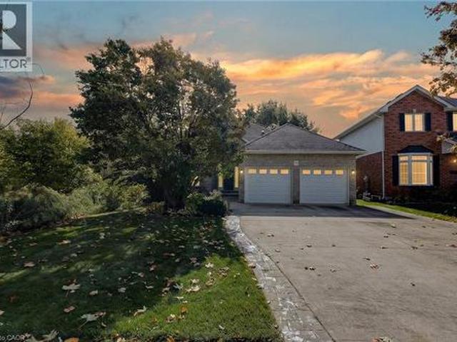 House for sale in Lansdowne Meadow, Woodstock