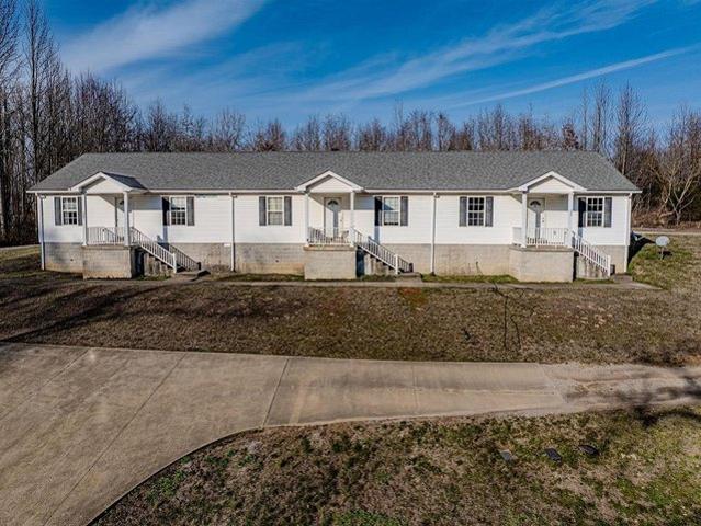 House for sale in Adolphus, Kentucky