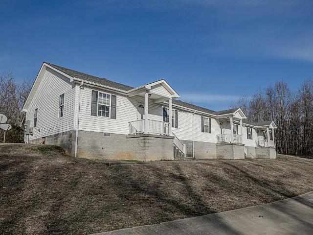 House for sale in Adolphus, Kentucky