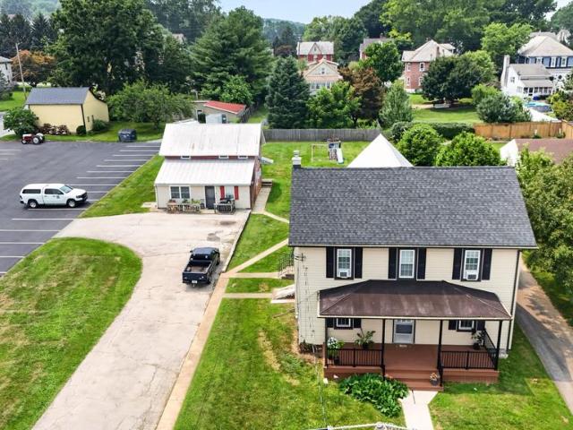 House for sale in Kinzers, Pennsylvania