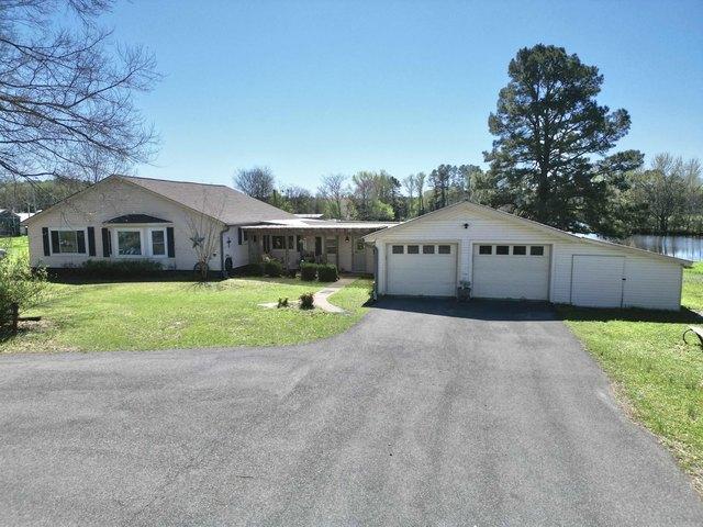 House for sale in Ark