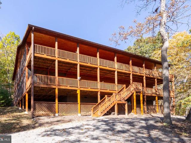 House for sale in Hardy County, West Virginia