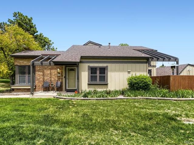 Townhouse for sale in Arapahoe, Colorado