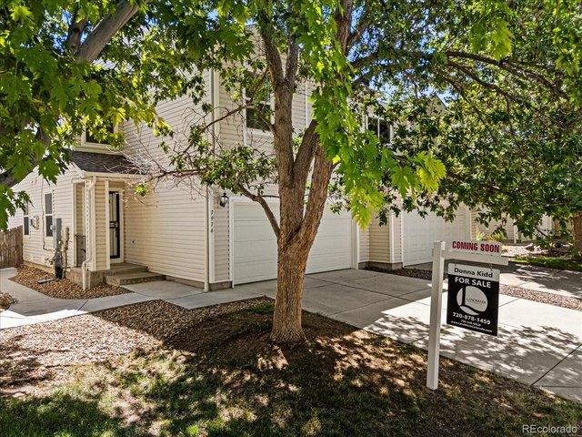 Townhouse for sale in Arapahoe, Colorado