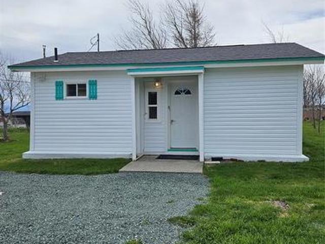 House for sale in Pouch Cove, Newfoundland And Labrador