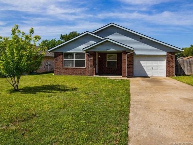 House for sale in Glenpool, Oklahoma