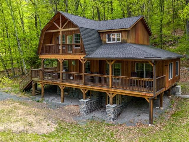 House for sale in East Stroudsburg, Pennsylvania