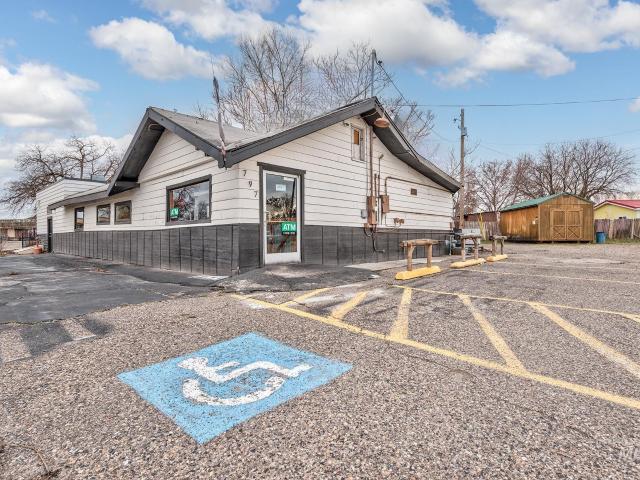 Commercial for sale in Oregonia