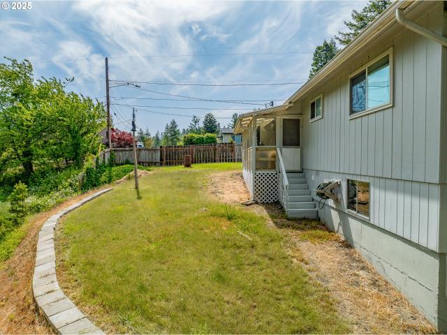 House for sale in Coquille
