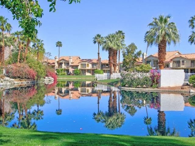 Condo for sale in La Quinta, California