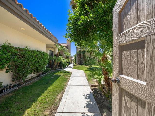 Condo for sale in La Quinta, California