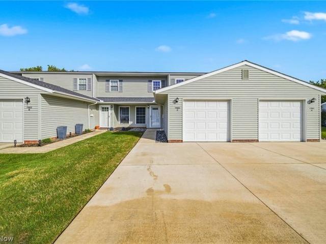 Condo for sale in Mentor, Lake County