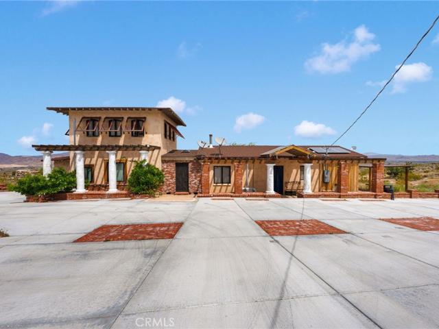 House for sale in Lucerne Valley, California