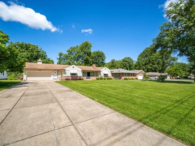 House for sale in Broadview Heights, Ohio