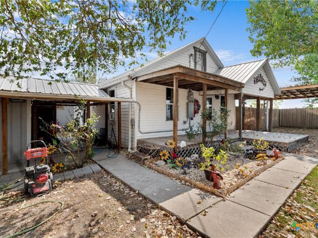 House for sale in Lott, Texas