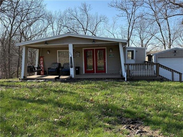 House for sale in Altamont, Daviess County