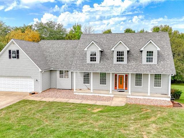 House for sale in Bates City, Johnson County