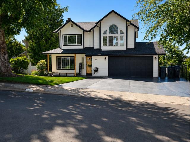 House for sale in Oregonia