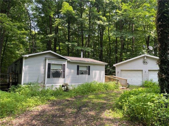 House for sale in Seneca, New York