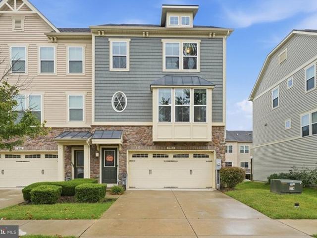 Townhouse for sale in Creekside Village, Glen Burnie