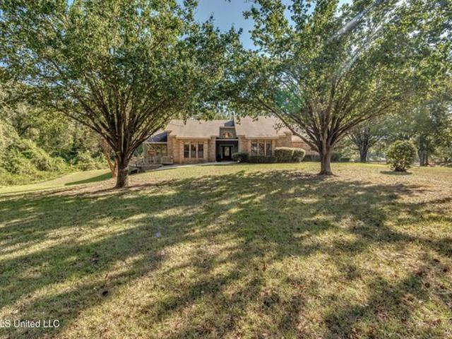 House for sale in Raymond, Hinds County
