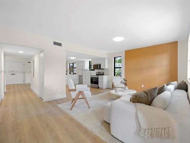 Townhouse for sale in Miami Beach, Florida