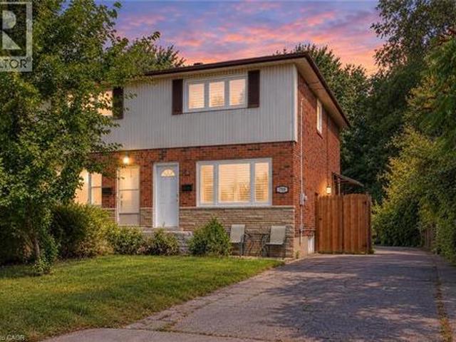 House for sale in Burlington, Ontario