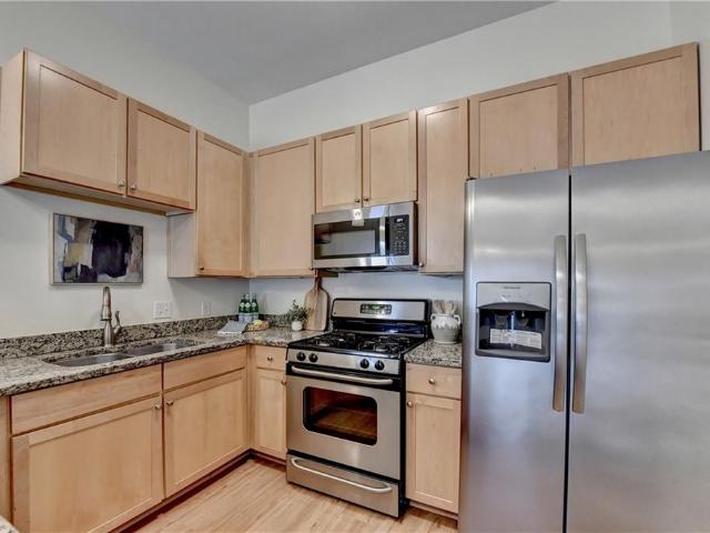 Condo for sale in Sandy Springs, Fulton County