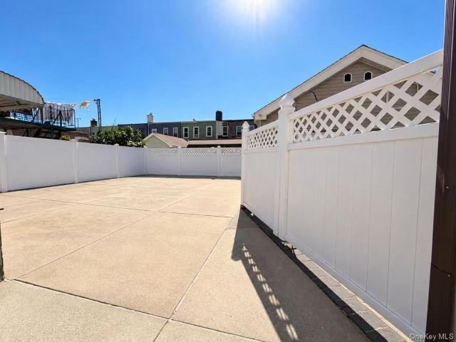 House for sale in Middle Village, New York