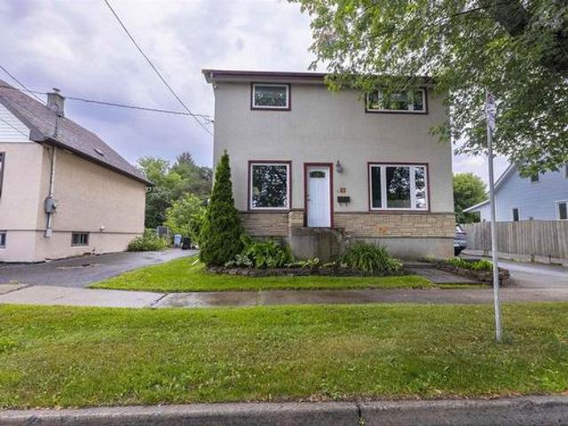 House for sale in Thunder Bay, Ontario