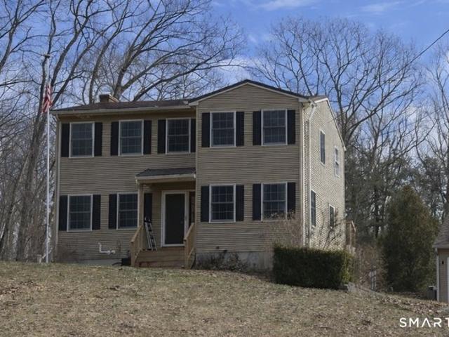 Apartment for rent in Plainfield, Connecticut