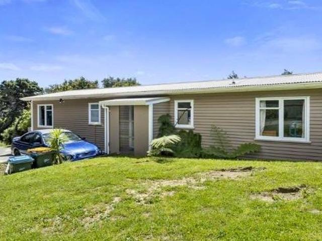 House for rent in Rānui, Porirua