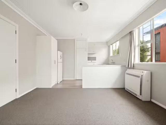 House for sale in Otakou