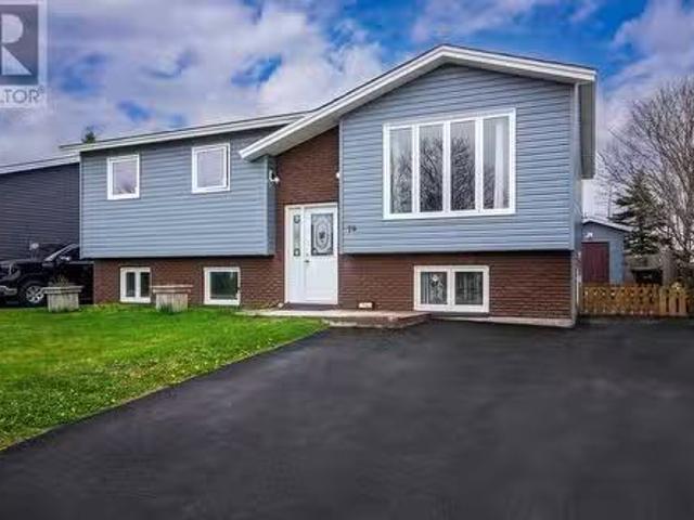 House for sale in Mount Pearl, Newfoundland And Labrador