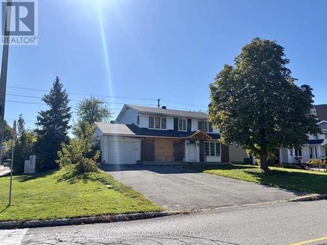 House for sale in Knoxdale-Merivale, Ottawa