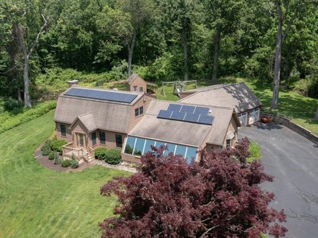 House for sale in Bridgewater, Connecticut