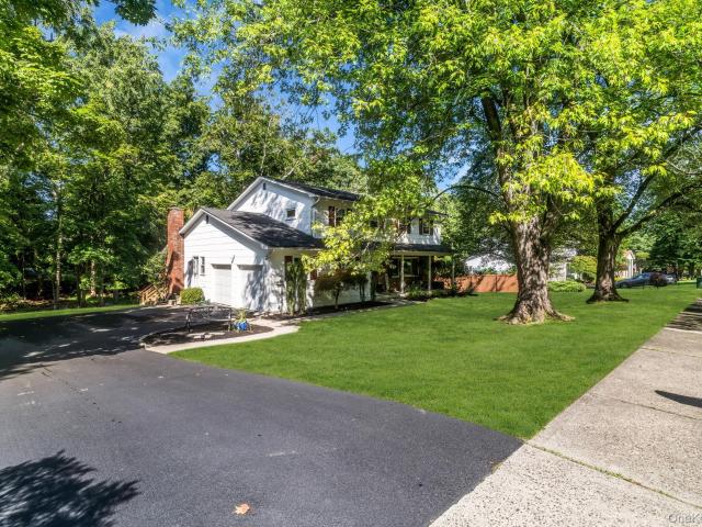 House for sale in Valley Cottage, Rockland County