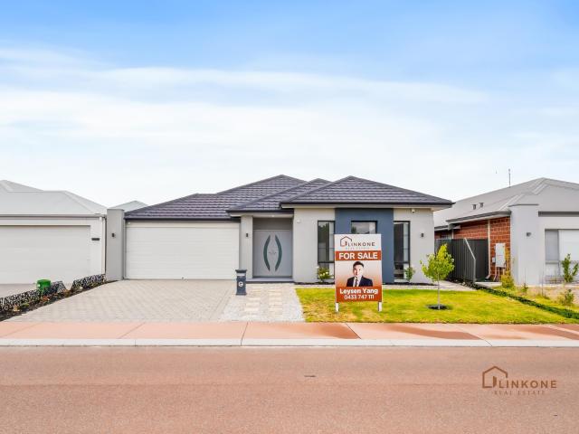 House for sale in Caversham, Western Australia
